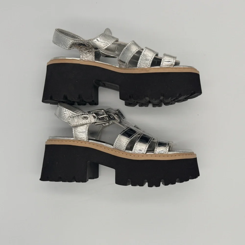 Dolce Vita Silver Metallic Fisherman Black Chunky Heel Platform Boho Sandal 7